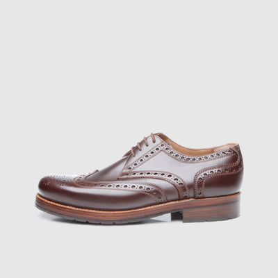 Brogues Herrenschuhe mit Lochverzierung