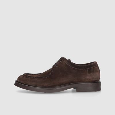 Durchgenähte Schuhe für Damen & Herren