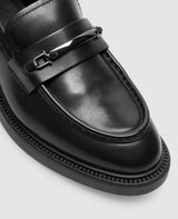 Alex W - Black