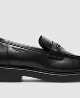 Alex W - Black