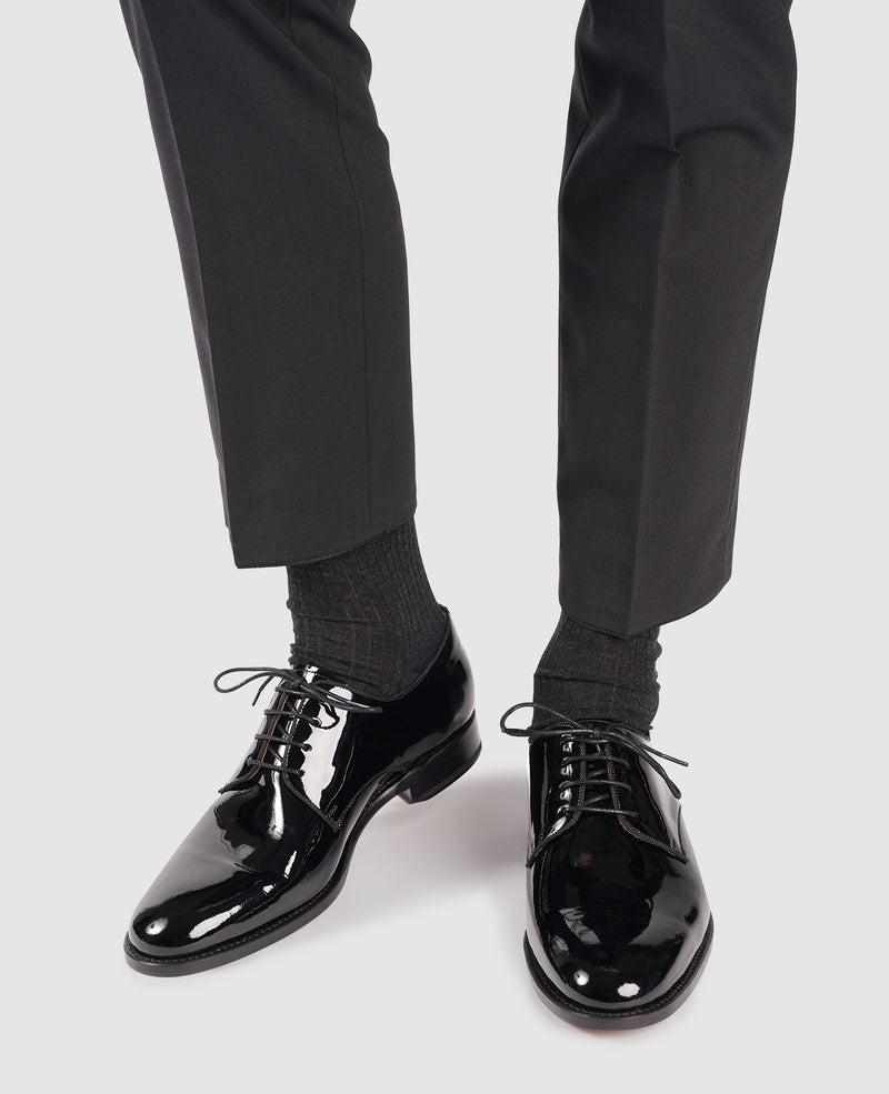 No. 570 - Schwarz